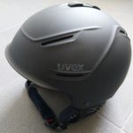 UVEX P1us 2.0 Skihelm für Damen und Herren in schwarz