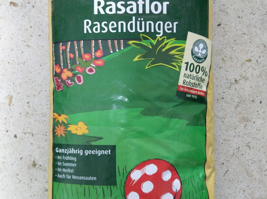 Oscorna Rasaflor Rasendünger - Organischer NPK-Dünger